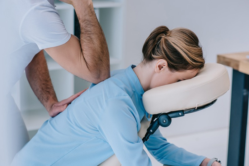 Terapeuta a adaptar a sessão às necessidades da colaboradora